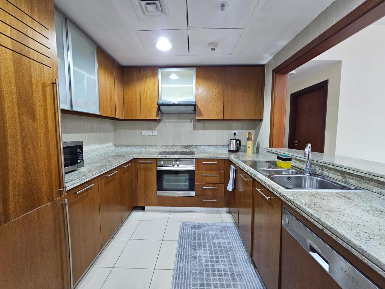 Trinity Holiday Homes - Standpoint Tower Downtown دبي المظهر الخارجي الصورة