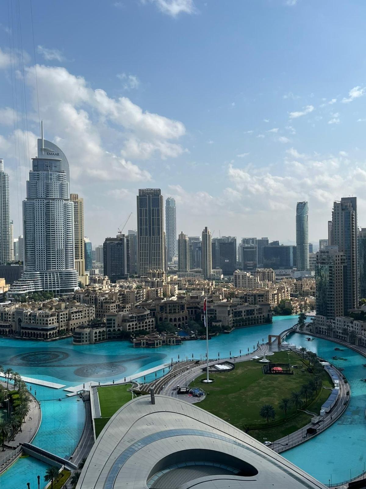 Trinity Holiday Homes - Standpoint Tower Downtown دبي المظهر الخارجي الصورة