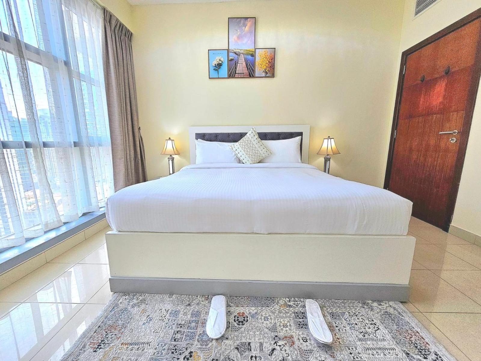 Trinity Holiday Homes - Standpoint Tower Downtown دبي المظهر الخارجي الصورة